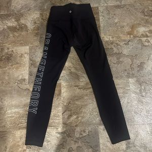 Lululemon - Orange Theory leggings size 4